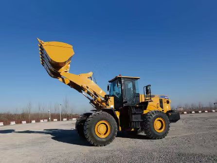 SEM wheel loader delivered to Cameroon